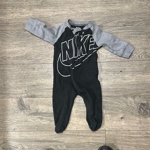 Nike Kids Black and Gray One Piece